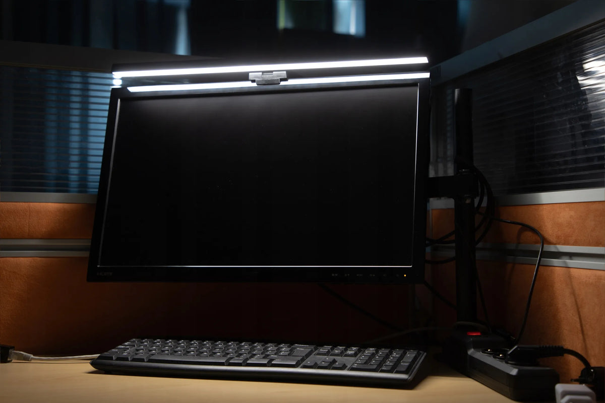 BLOW LED lempa monitoriui, reguliuojama, USB-C, 50 cm