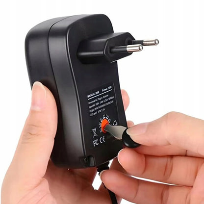 BLOW universalus reguliuojamas impulsinis maitinimo šaltinis ZI2000, 30 W, 7 antgaliai, USB