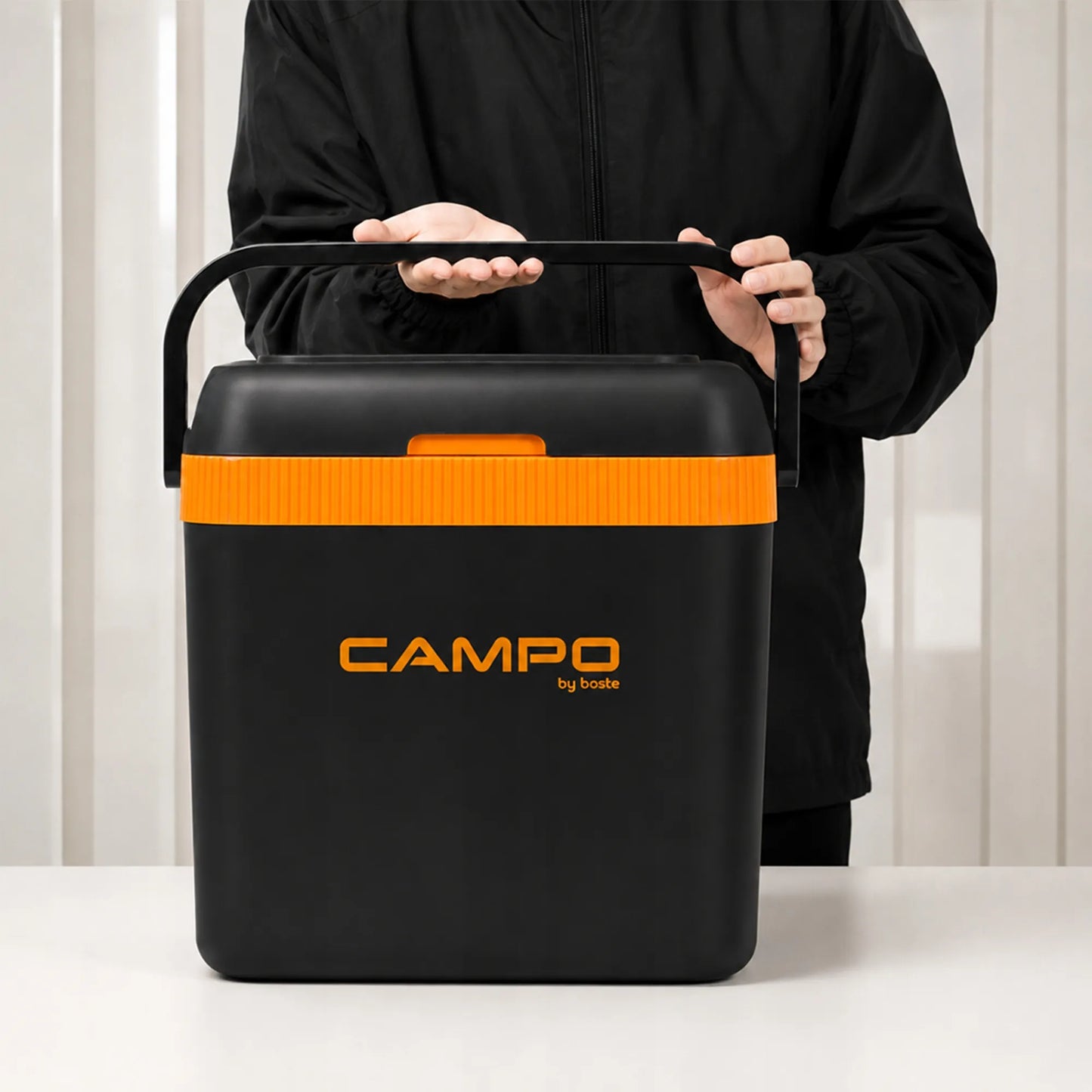 Boste CB32 elektrinis automobilinis šaltkrepšis 32L 12V 230V su šildymo funkcija