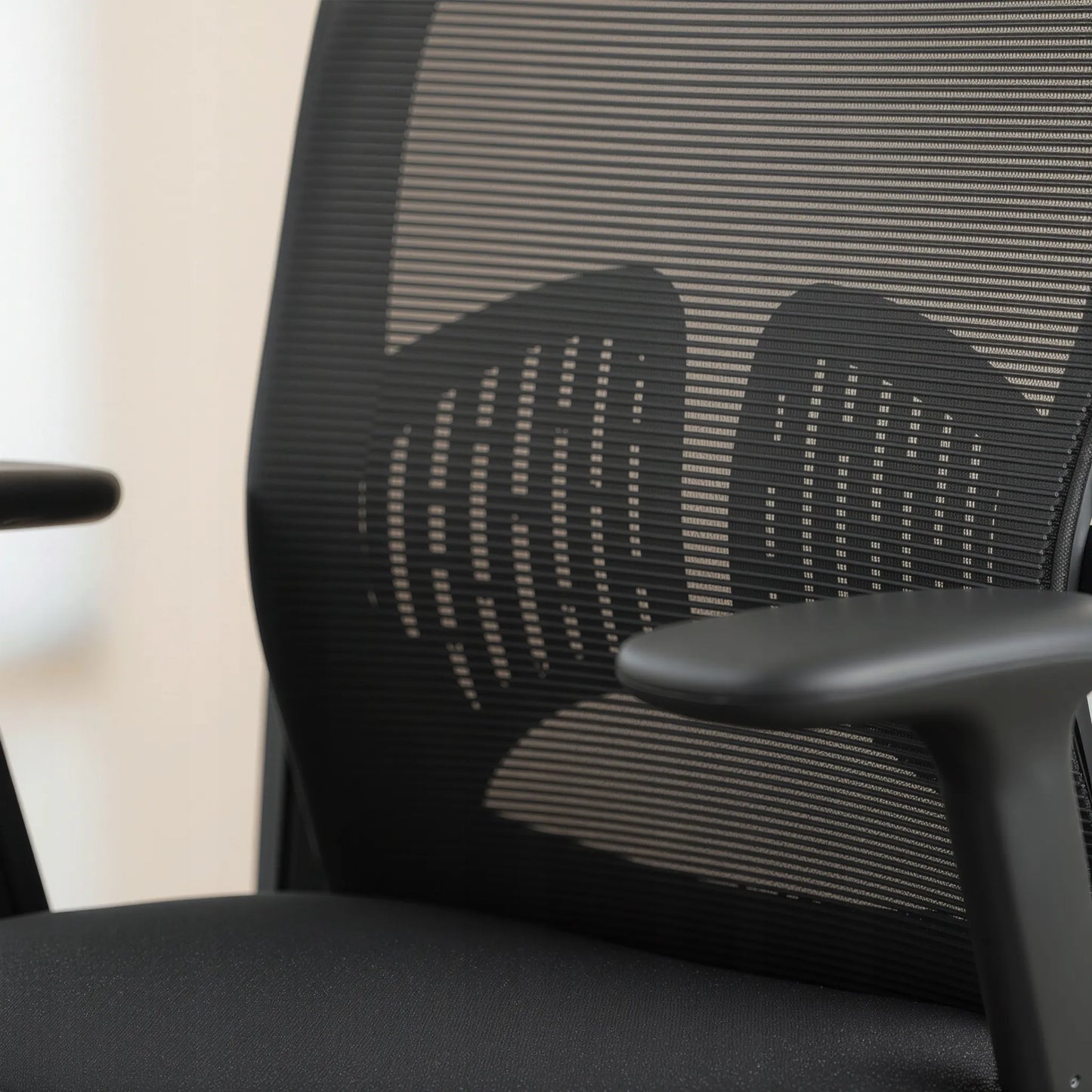BOSTE ergonominė besisukanti biuro kėdė patogi reguliuojama