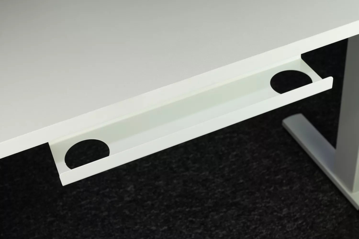 Elektrinis reguliuojamas stalas Control+ 120/60 LVNSystem baltas reg. 73-122