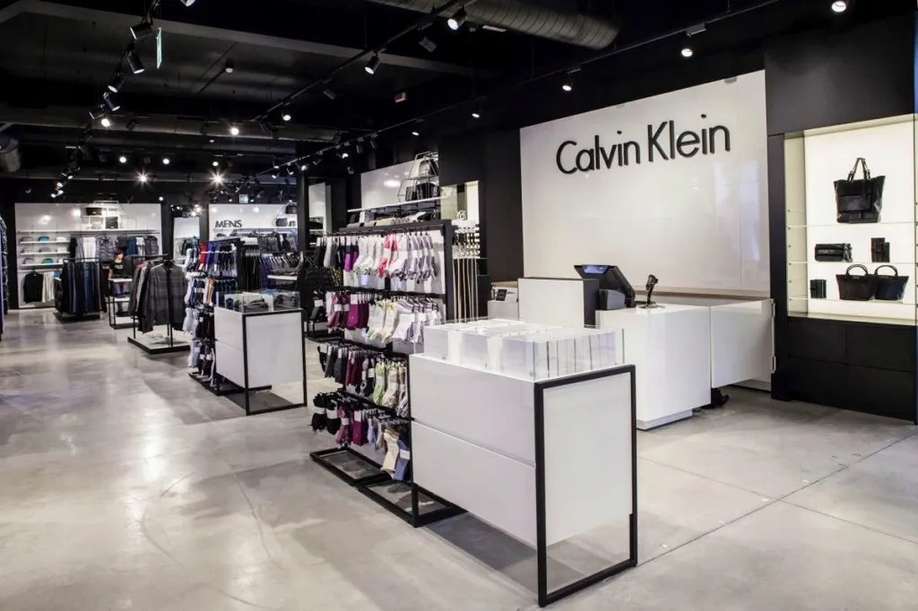 Calvin Klein vyriška piniginė iš natūralios odos, ruda, „Foil Emboss EW Bill Fold Coin“, LV04D1061G