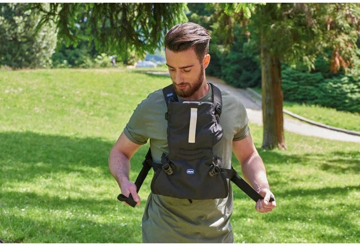 CHICCO Easy Fit ergonomiška kūdikio nešioklė