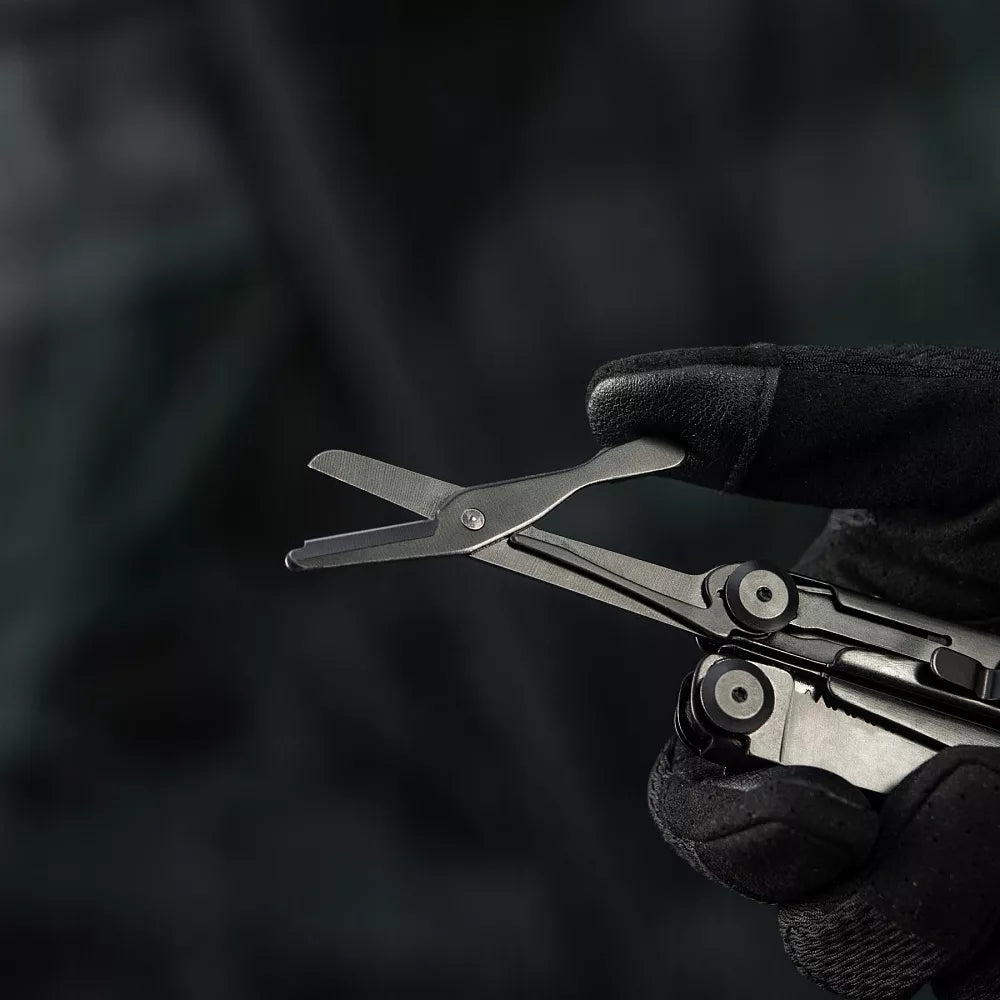 Daugiafunkcis įrankis M-Tac Type 9 11-in-1 su dėklu, juodas
