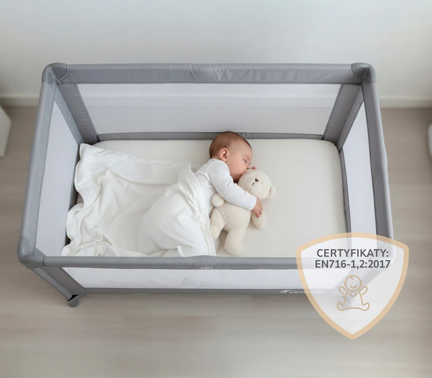 Dviejų lygių kelioninė lovytė SEVERNO Kids Close to Mommy, pristumiama + tinklelis nuo uodų
