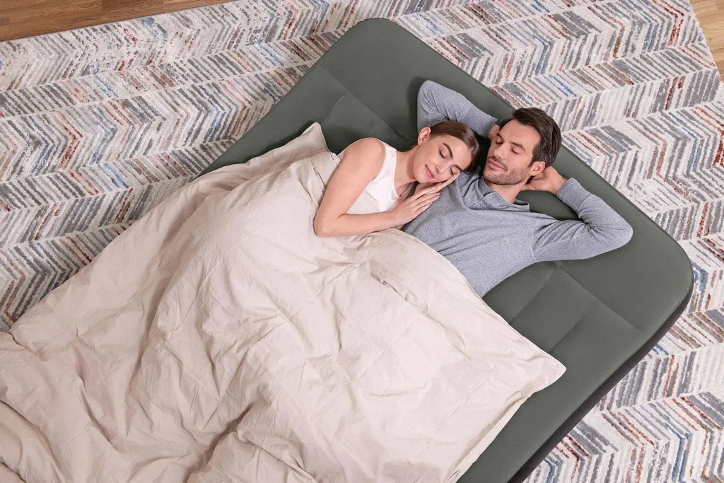 Dvivietis pripučiamas čiužinys su baterine pompa „Bestway TriTech“, 203 × 152 × 30 cm