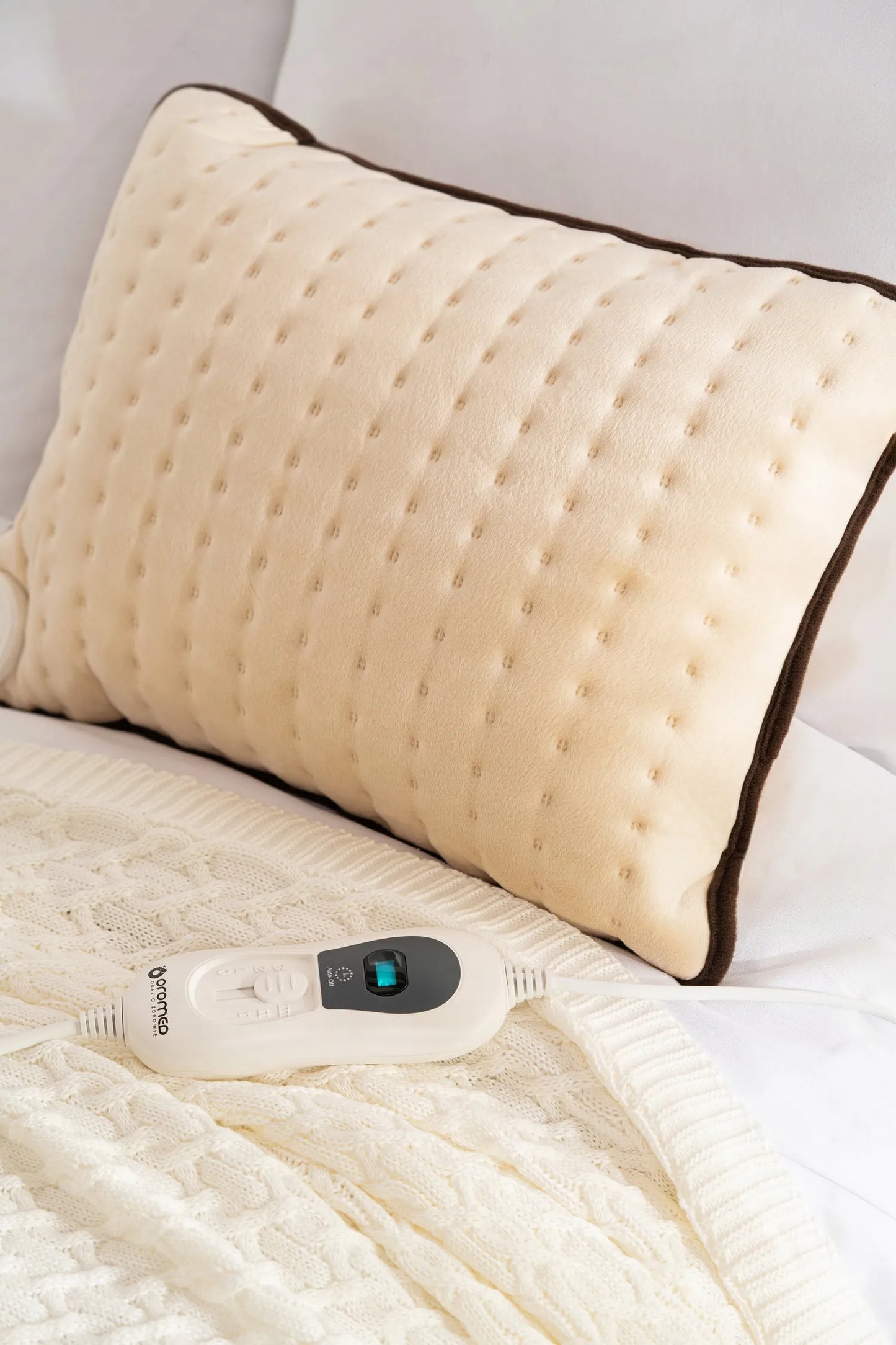 Elektrinė šildanti pagalvė Oromed Oro-Heat Pillow kaklui ir sprandui 30x40cm 100W