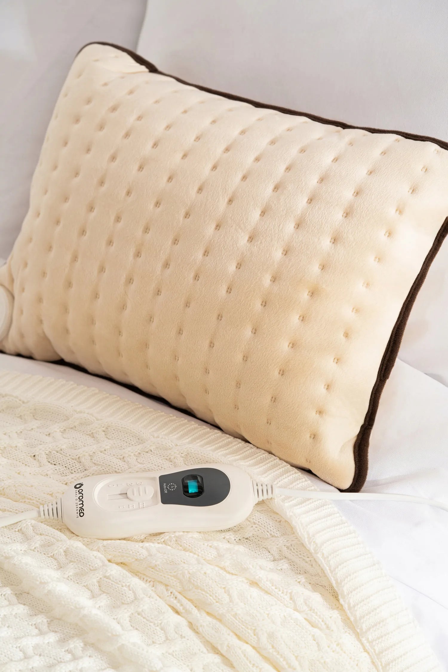Elektrinė šildanti pagalvė Oromed Oro-Heat Pillow kaklui ir sprandui 30x40cm 100W