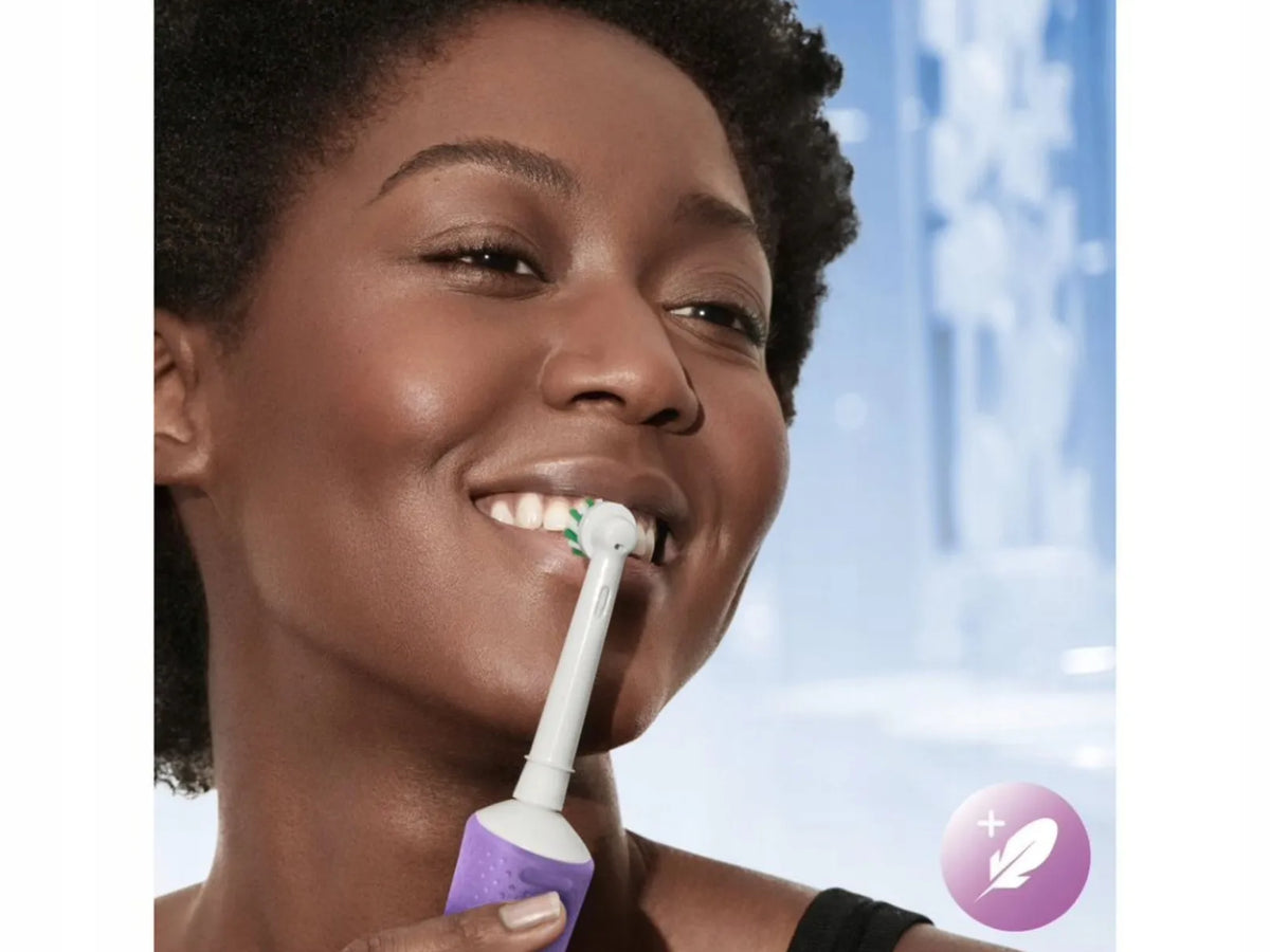 Elektrinis dantų šepetėlis Oral-B Vitality Pro D103 Box Violet