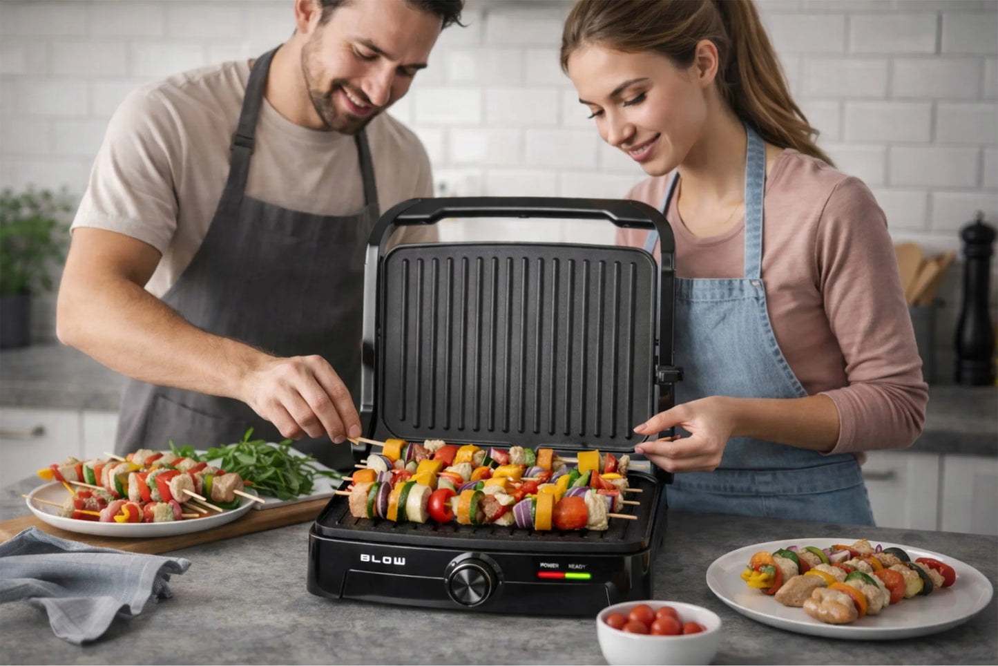 Elektrinis grilis BLOW Master Grill Duo, 2500W, panini skrudintuvas, atlenkiamas 180°