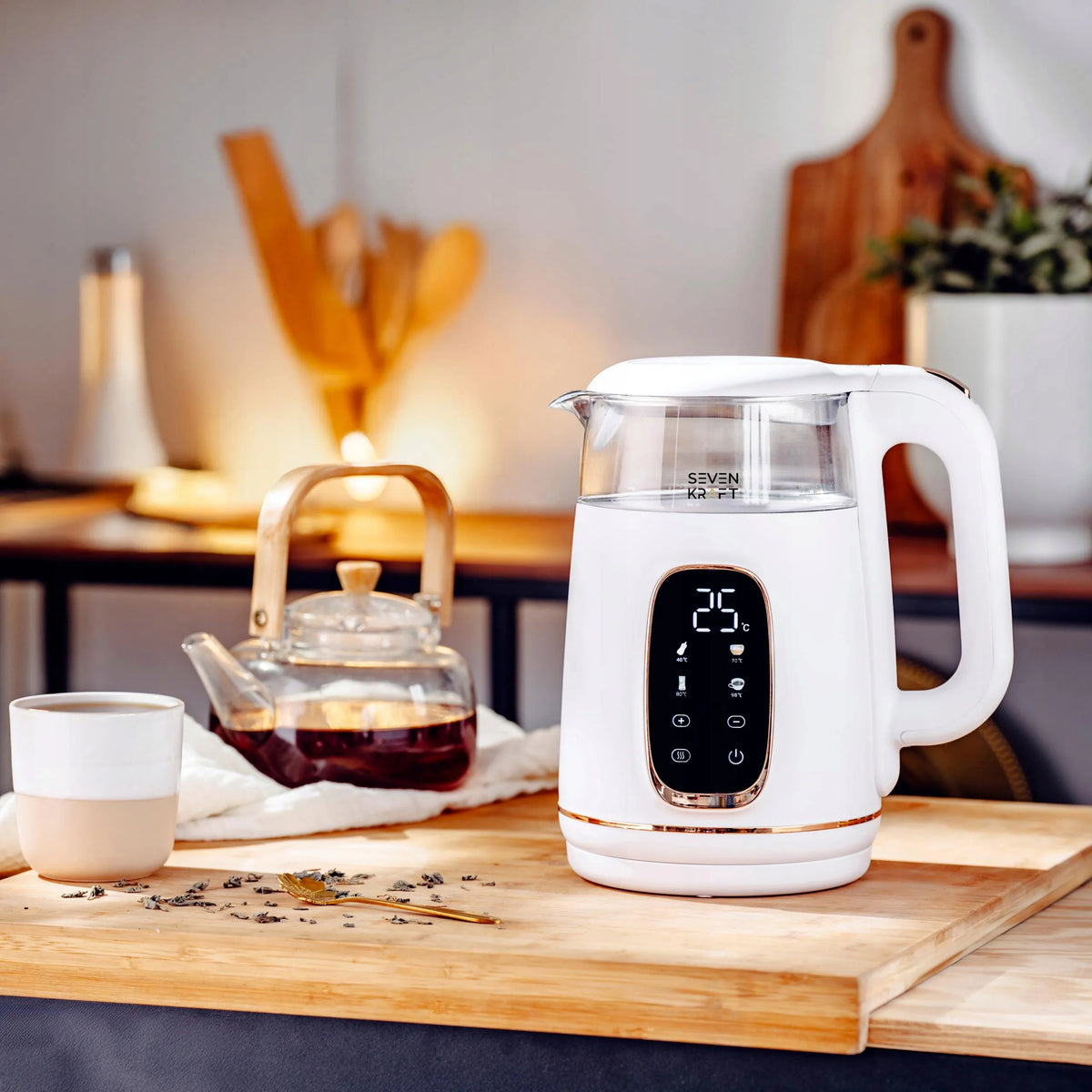 Elektrinis virdulys „Sevenkraft“ SK 1308wg, baltas, su temperatūros reguliavimu, 1,7 l