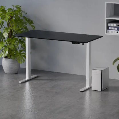 Elektriškai reguliuojamas stalas Control Flex+ 138/67 LVNSystem baltas juodas