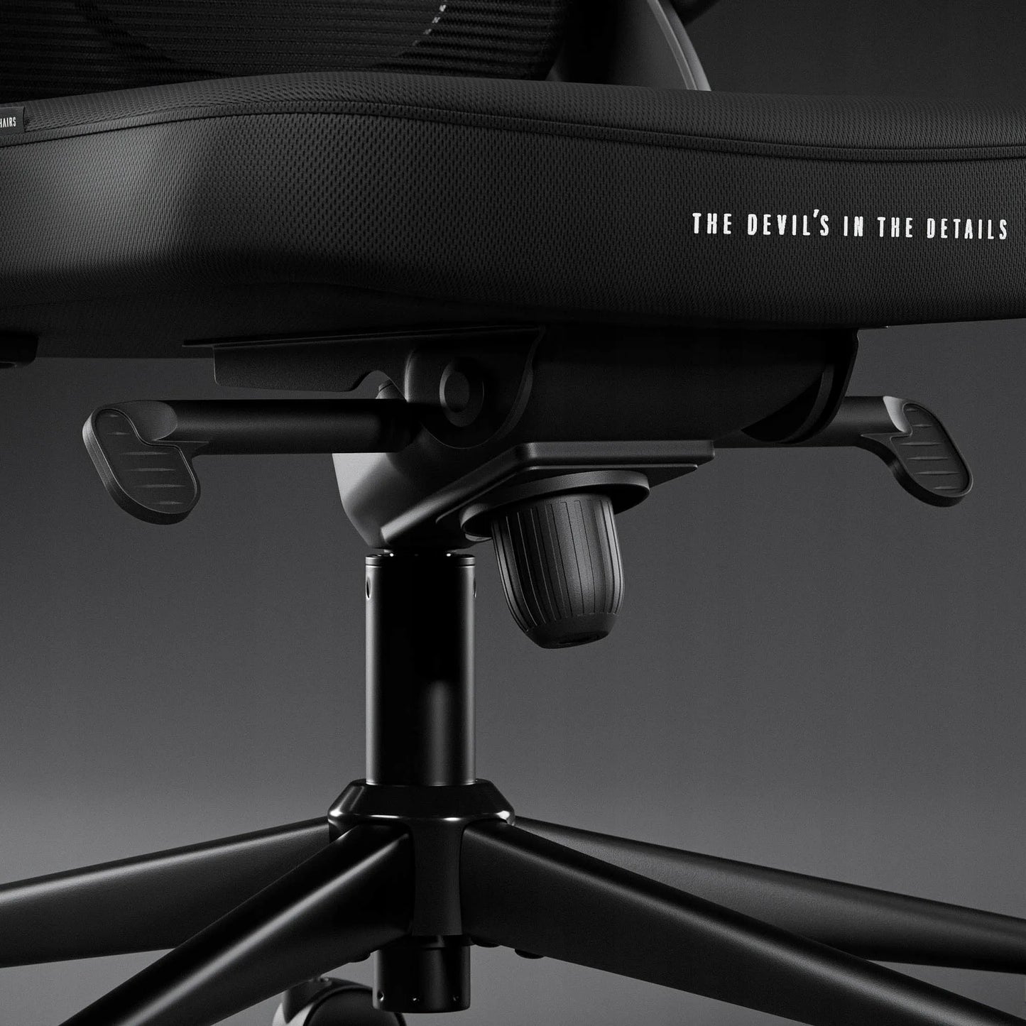 Ergonominė biuro kėdė DIABLO V-Light, juoda