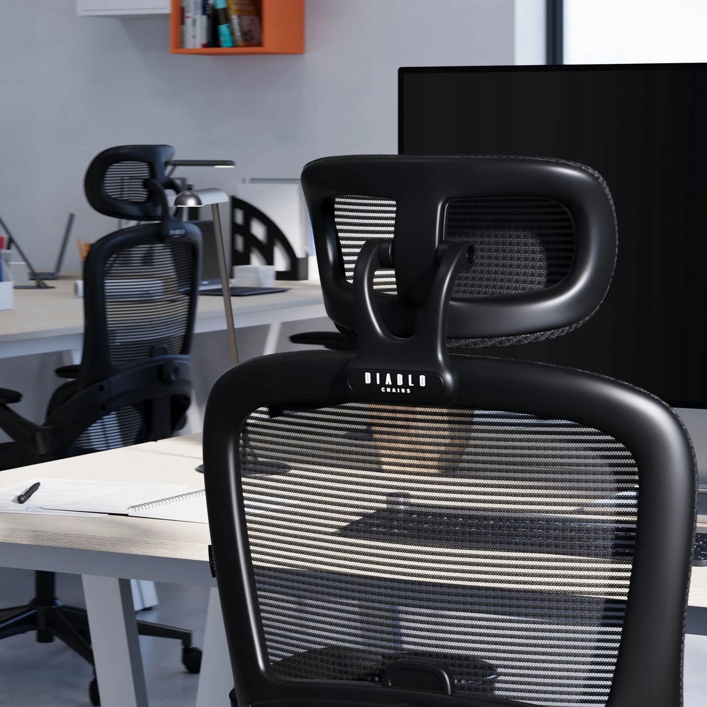 Ergonominė biuro kėdė DIABLO V-Light, juoda