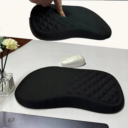 Ergonomiškas pelės kilimėlis su riešo atrama ir neslystančiu pagrindu