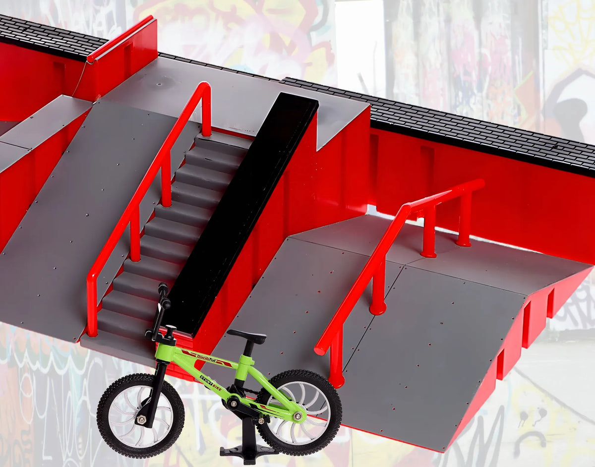 FINGERBOARD RINKINYS SU DIDELIU RIEDLENČIŲ PARKU VAIKAMS, MINI RIEDLENTĖ IR DVIRATIS FB-09-A