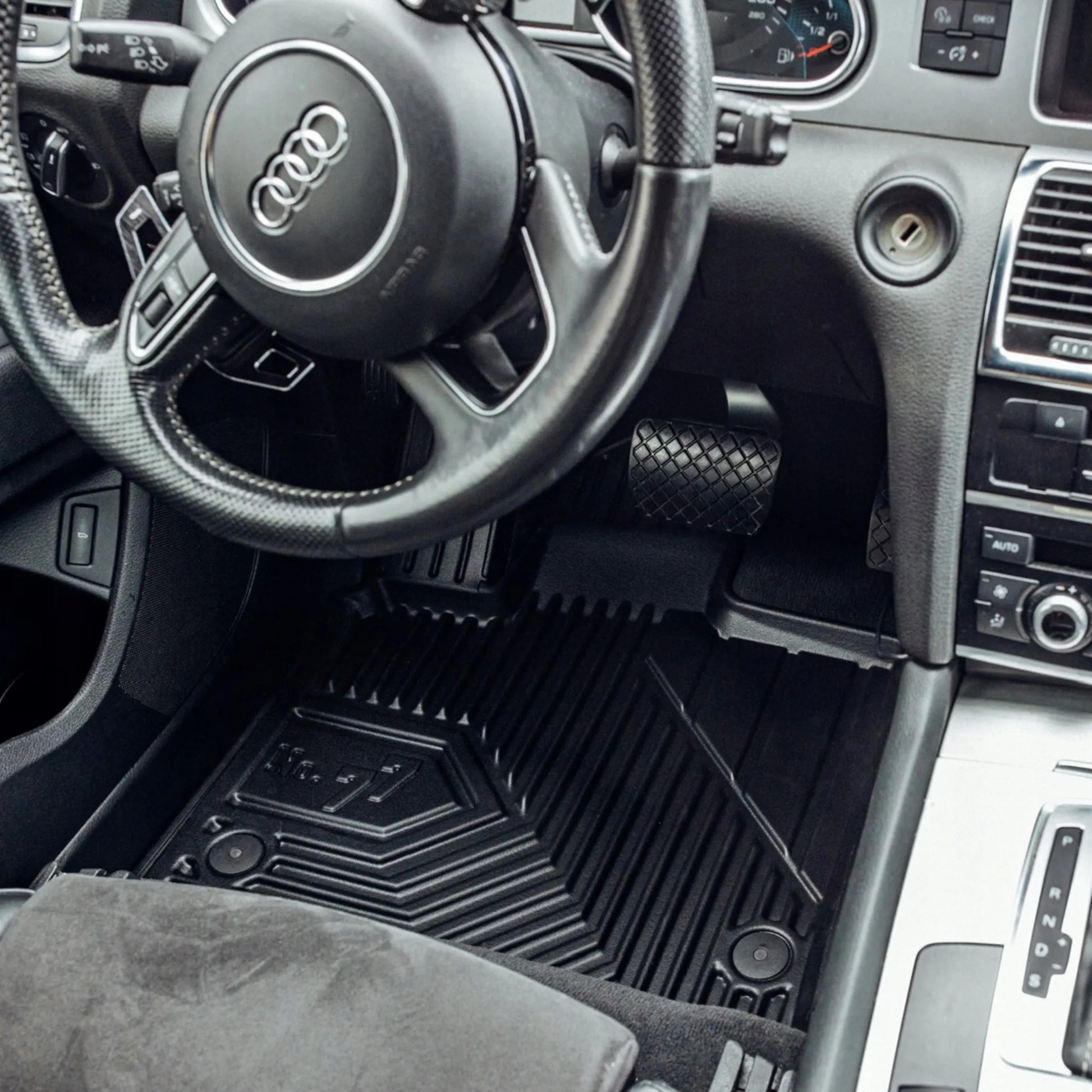 FROGUM guminiai kilimėliai No.77 skirti Toyota Yaris Verso 1999-2005