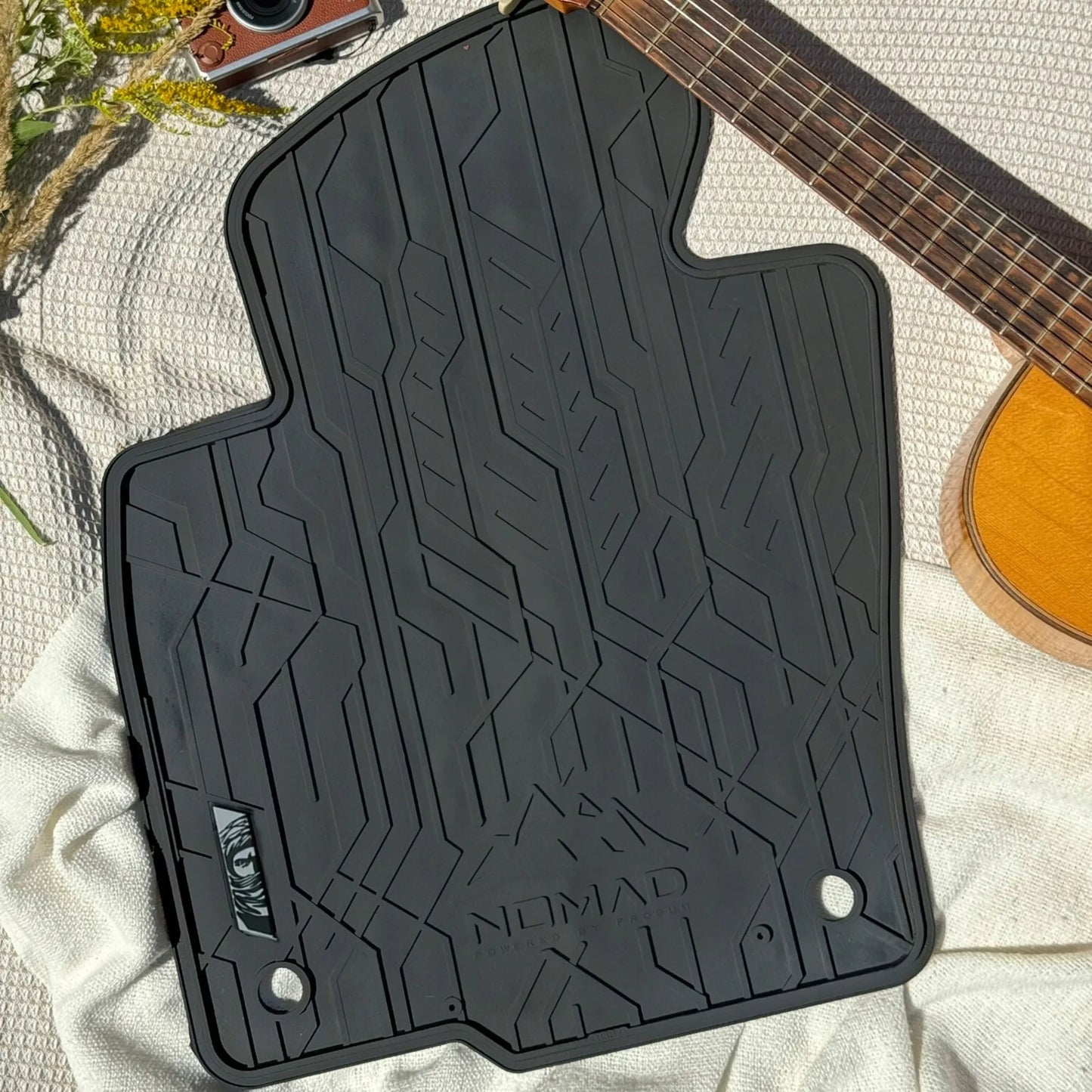 FROGUM guminiai kilimėliai priekiui NOMAD, skirti Toyota Avensis III 2009-2018