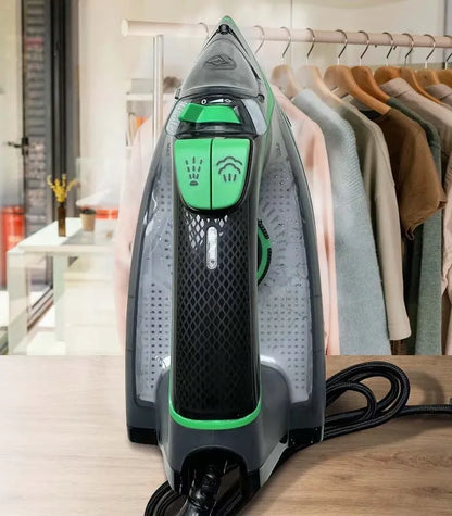 Galingas garinis lygintuvas „Electo VaporePro Green“ su keraminiu padu, 3000 W