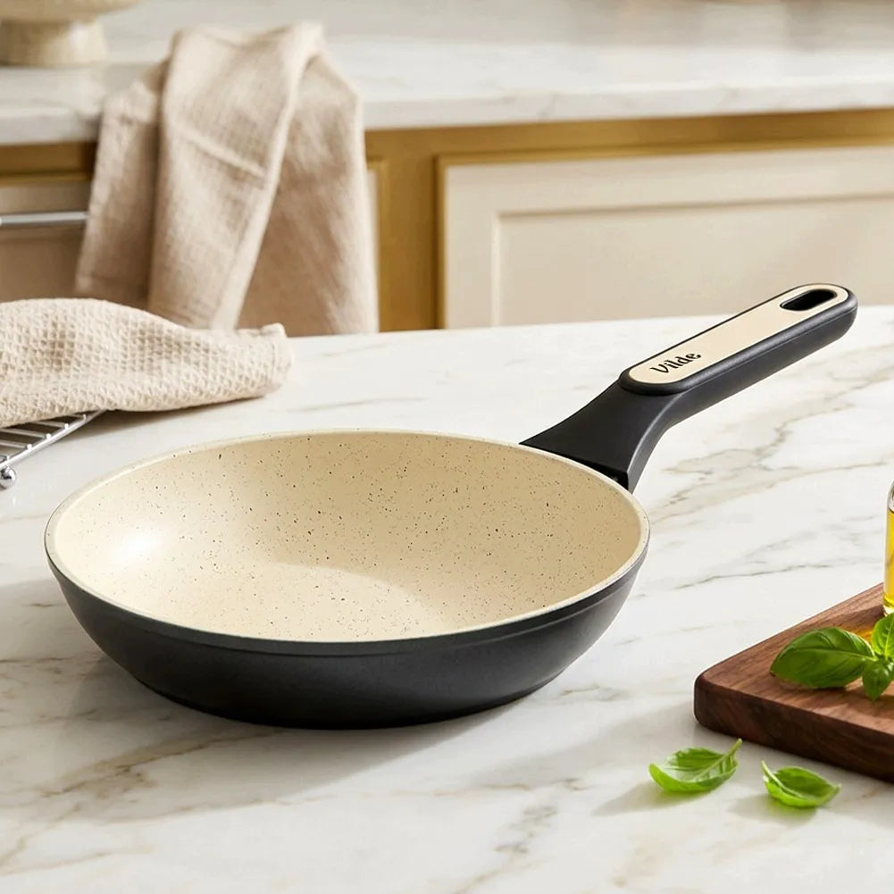 Granitinė keptuvė VILDE CREAMTICA kepimui ir troškinimui, dujinėms ir indukcinėms viryklėms, 20 cm