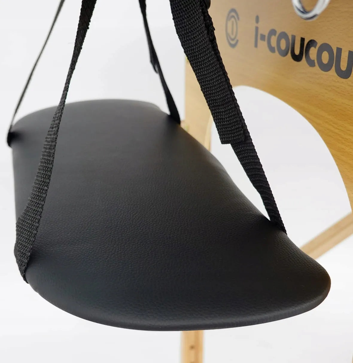 „i-coucou“ sulankstomas masažo stalas, 60 cm, 3 segmentų, juodas, su 5 cm putų sluoksniu