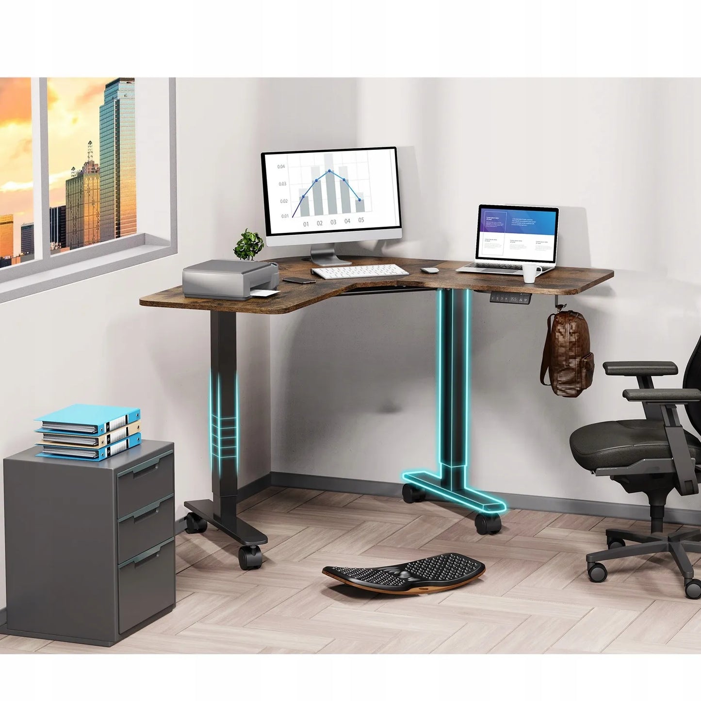 Kampinis stalas Triadyn WorkBase 1206L su elektriniu reguliavimu 120x120cm