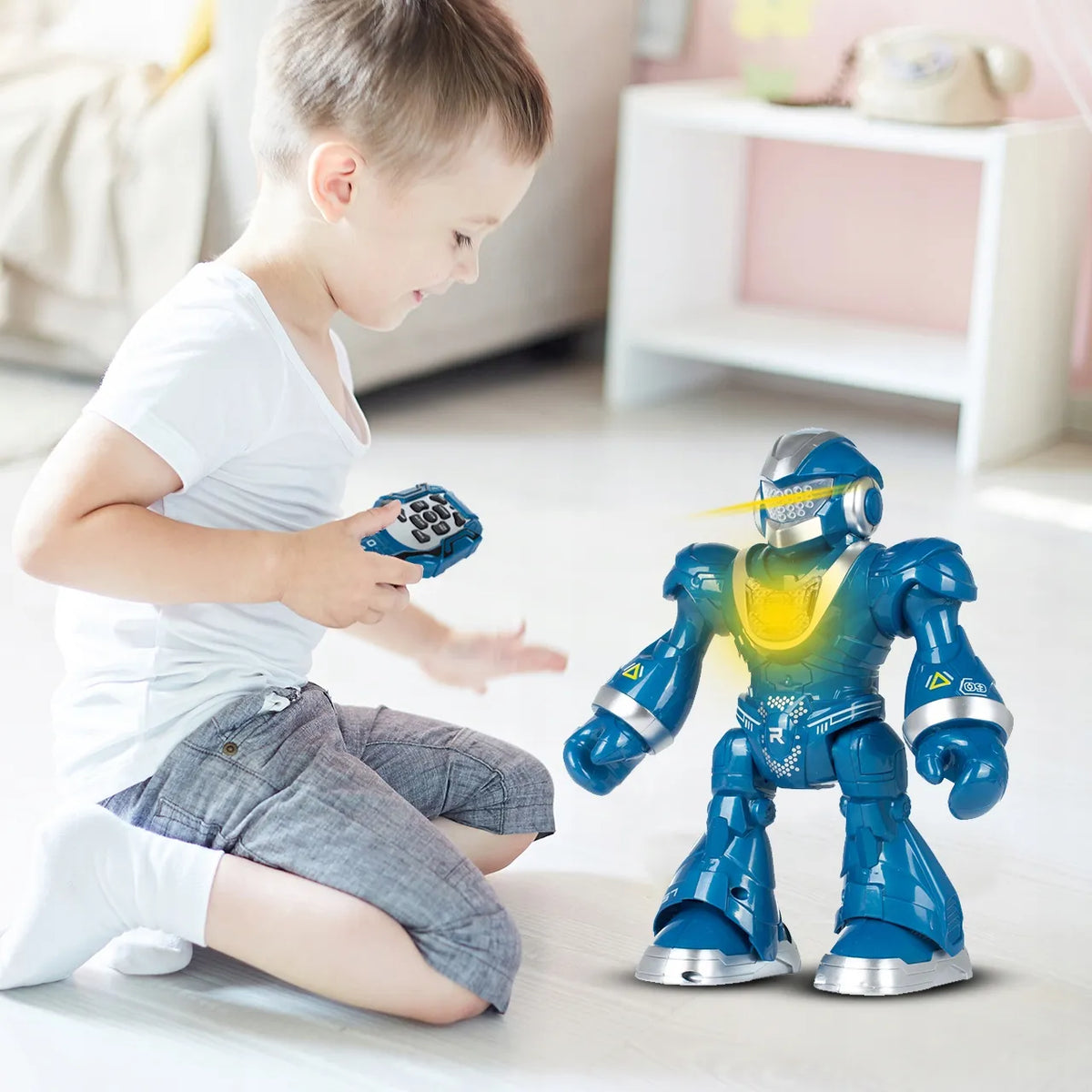 MalPlay „Megatron“ interaktyvus nuotoliniu būdu valdomas robotas, šoka, vaikšto ir dainuoja