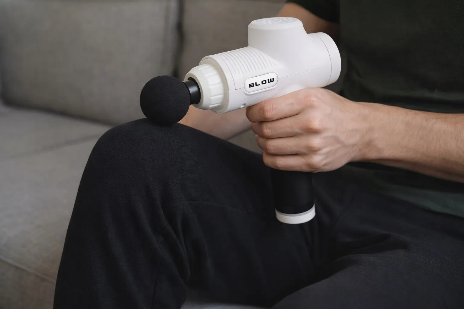 Masažinis pistoletas nugarai ir kūnui „Massage Gun“ PRO rinkinys su 10 antgalių