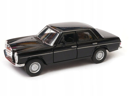 Mercedes-Benz 220 1:34–1:39 WELLY modelis, juodas
