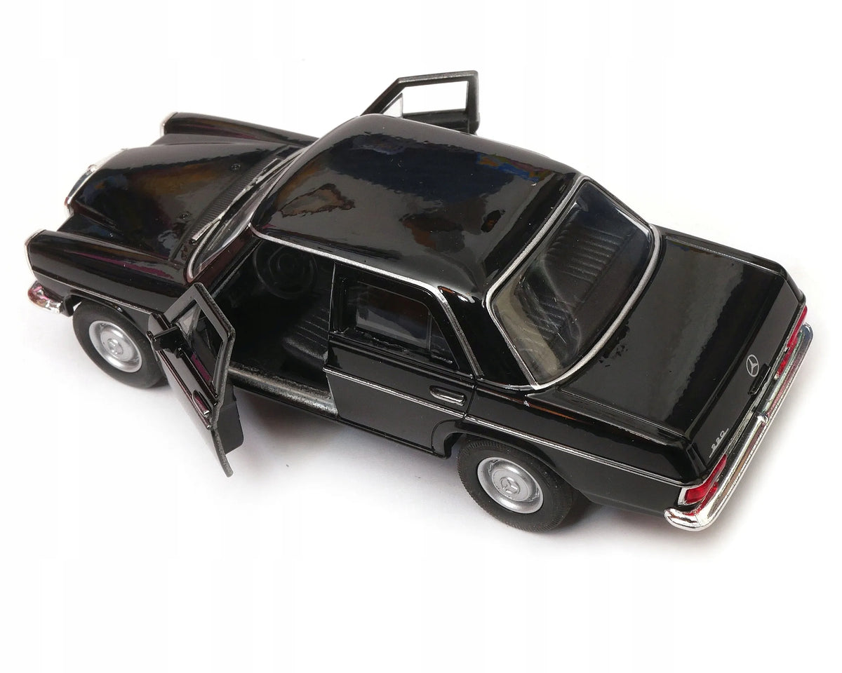 Mercedes-Benz 220 1:34–1:39 WELLY modelis, juodas