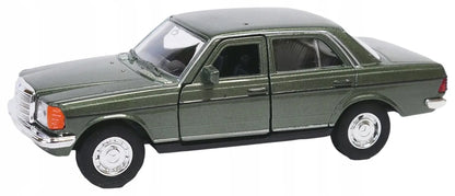 Mercedes-Benz W123 230E modelis, 1:34 mastelio, Welly
