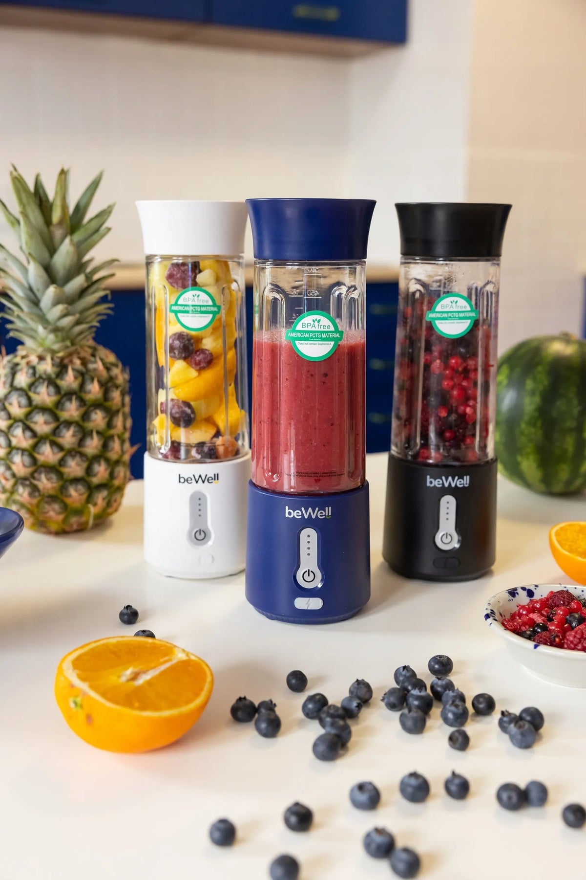 Nešiojamas belaidis „beWell Plus“ trintuvas kokteiliams ir glotnučiams, 500 ml