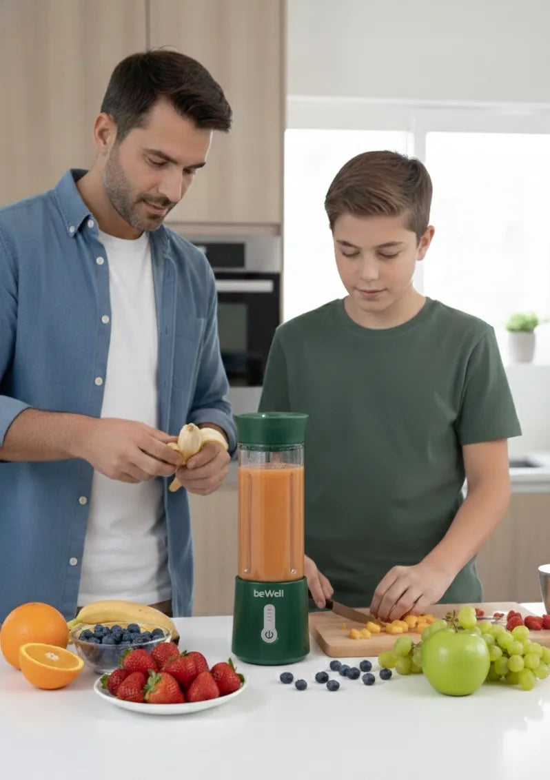 Nešiojamas belaidis „beWell Plus“ trintuvas kokteiliams ir glotnučiams, 500 ml