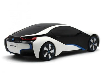 Nuotoliniu būdu valdomas automobilis RC BMW i8 su LED šviesomis ir UV efektu