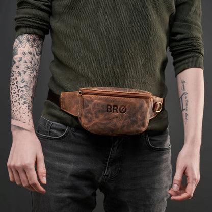 Odinė juosmens rankinė Brødrene Vintage ruda