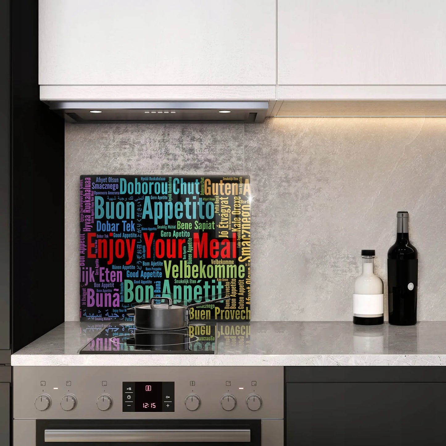 Patvari ir stilinga stiklinė apsauga su raštu 60x52 cm „Smacznego“ užrašai