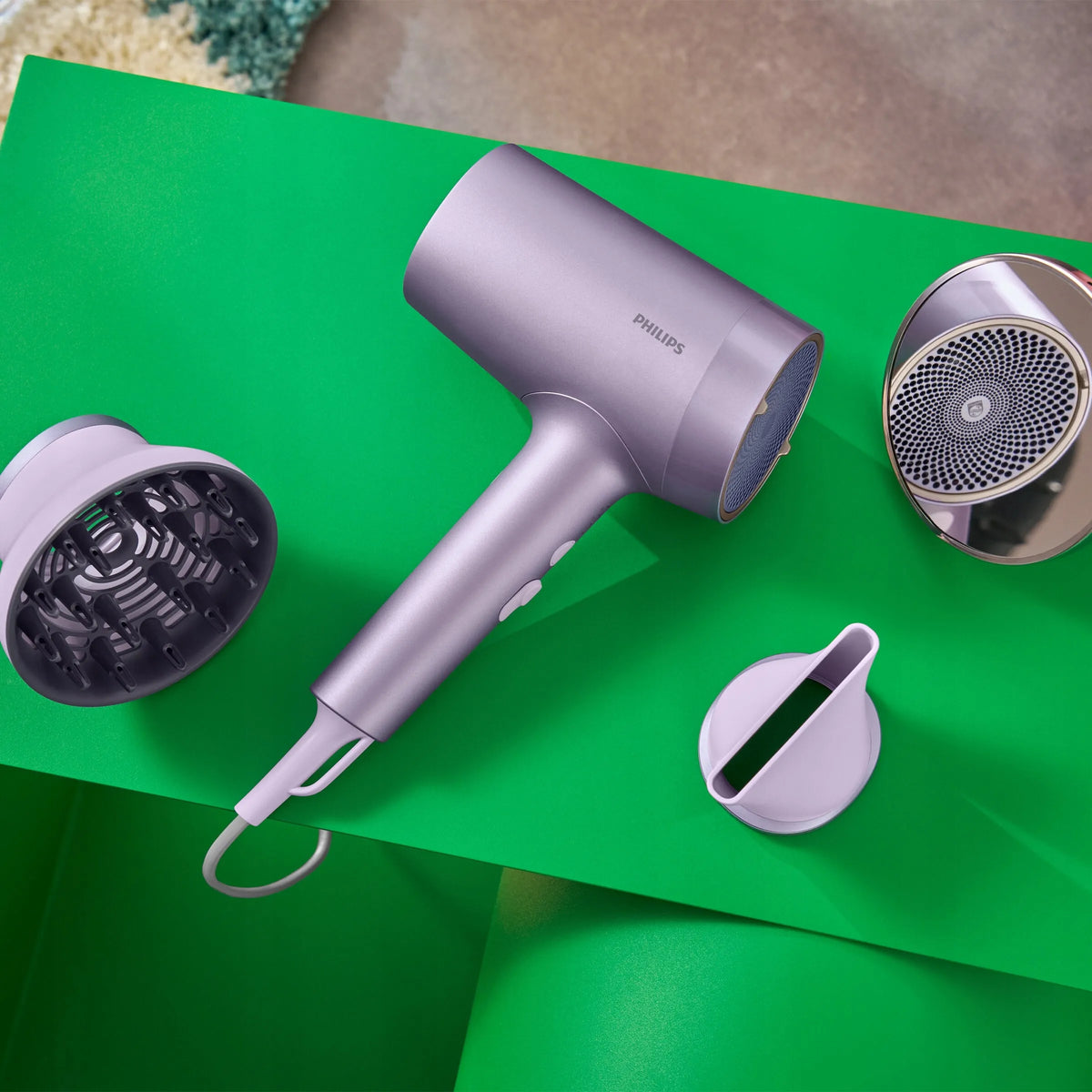 „Philips Series 7000 BHD720/10“ plaukų džiovintuvas su „ThermoShield Advanced“, 1800 W
