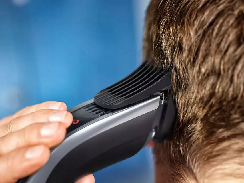 „Philips Series 9000 HC9450/15“ plaukų kirpimo mašinėlė, veikia iki 120 min.