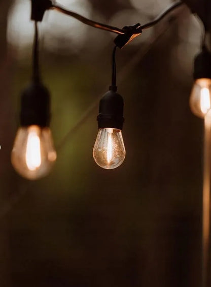 Savineo lauko girlianda 10m + 10 LED E27 lempučių, vandeniui atspari, sujungiamo tipo