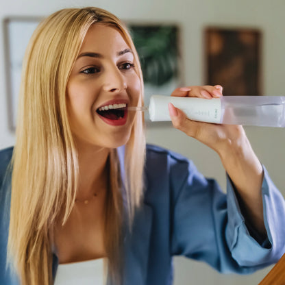 „Smiley Pro Aqua“ belaidis burnos irigatorius, 4 antgaliai ir dovana