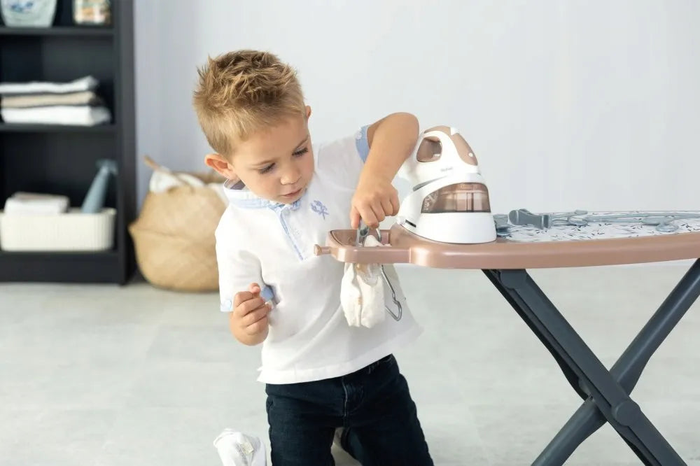Smoby lyginimo lenta su žaisliniu gariniu lygintuvu, stotele ir priedais