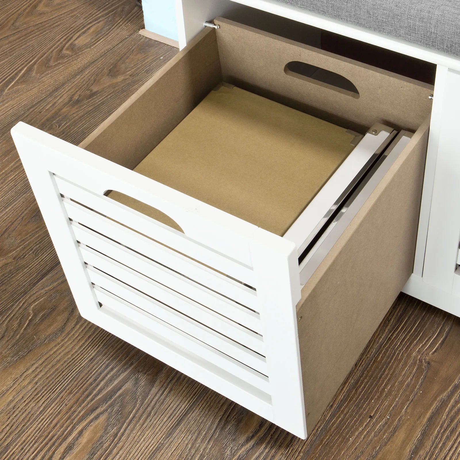 SoBuy FSR23-K-W apmuštas suoliukas su batų spintele ir lentynomis prieškambariui 71 cm