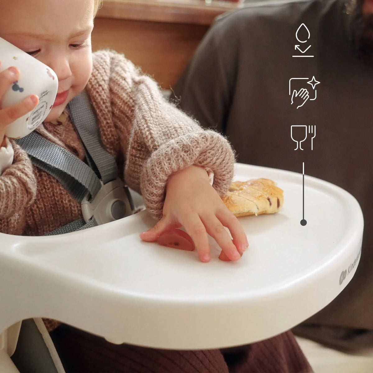 Sulankstoma 2 viename maitinimo kėdutė „Kinderkraft DINNLY“ vaikams