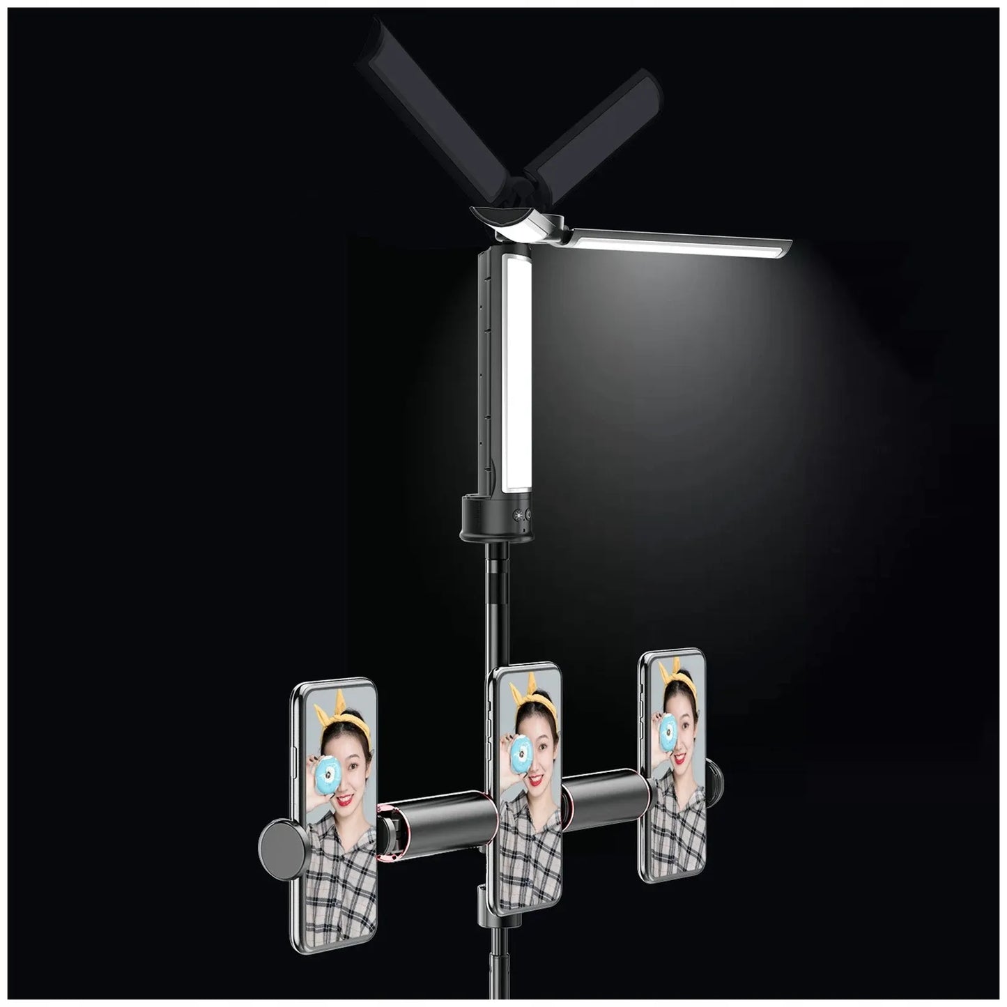 Šviestuvas su 3 LED panelėmis ir IR nuotolinio valdymo pulteliu SEAJIC Oth-AB502 8W AKU 2850 mAh