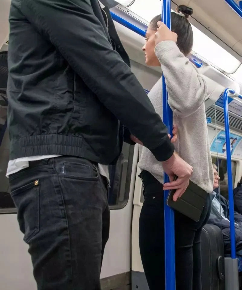 Talpi vyriška vertikali odinė piniginė su RFID BLOCK™ apsauga, juoda | KORUMA