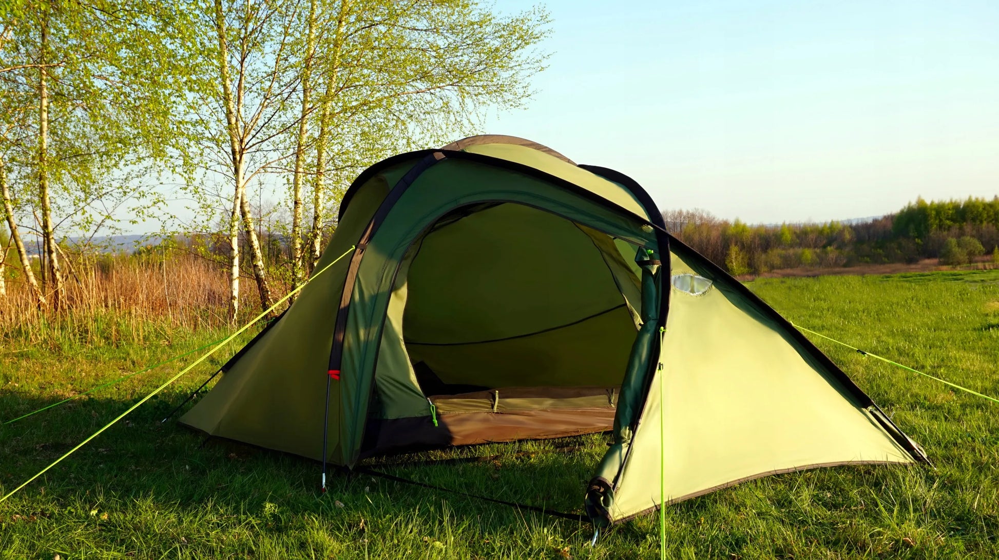 Trivietė palapinė AlpenTent Peak X3 PRO 3,9 kg