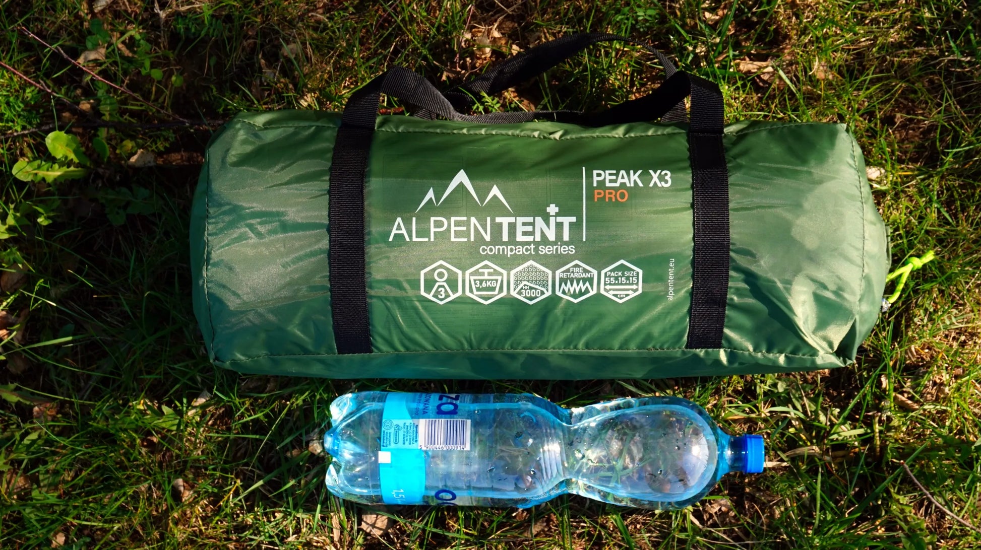Trivietė palapinė AlpenTent Peak X3 PRO 3,9 kg