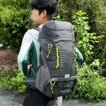 Turistinė kalnų kuprinė 40L Climber 2 su išimamu standinimo skydeliu