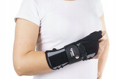 „Tynor“ riešo įtvaras su nykščio fiksacija, metaliniais įtvarais ir „Velcro“ užsegimais, S dydis