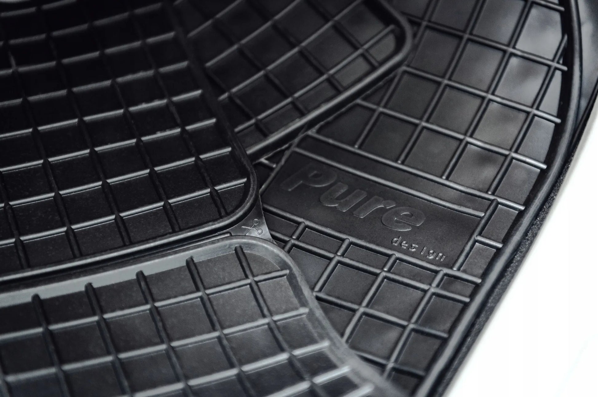 Universalūs automobiliniai kilimėliai PURE design